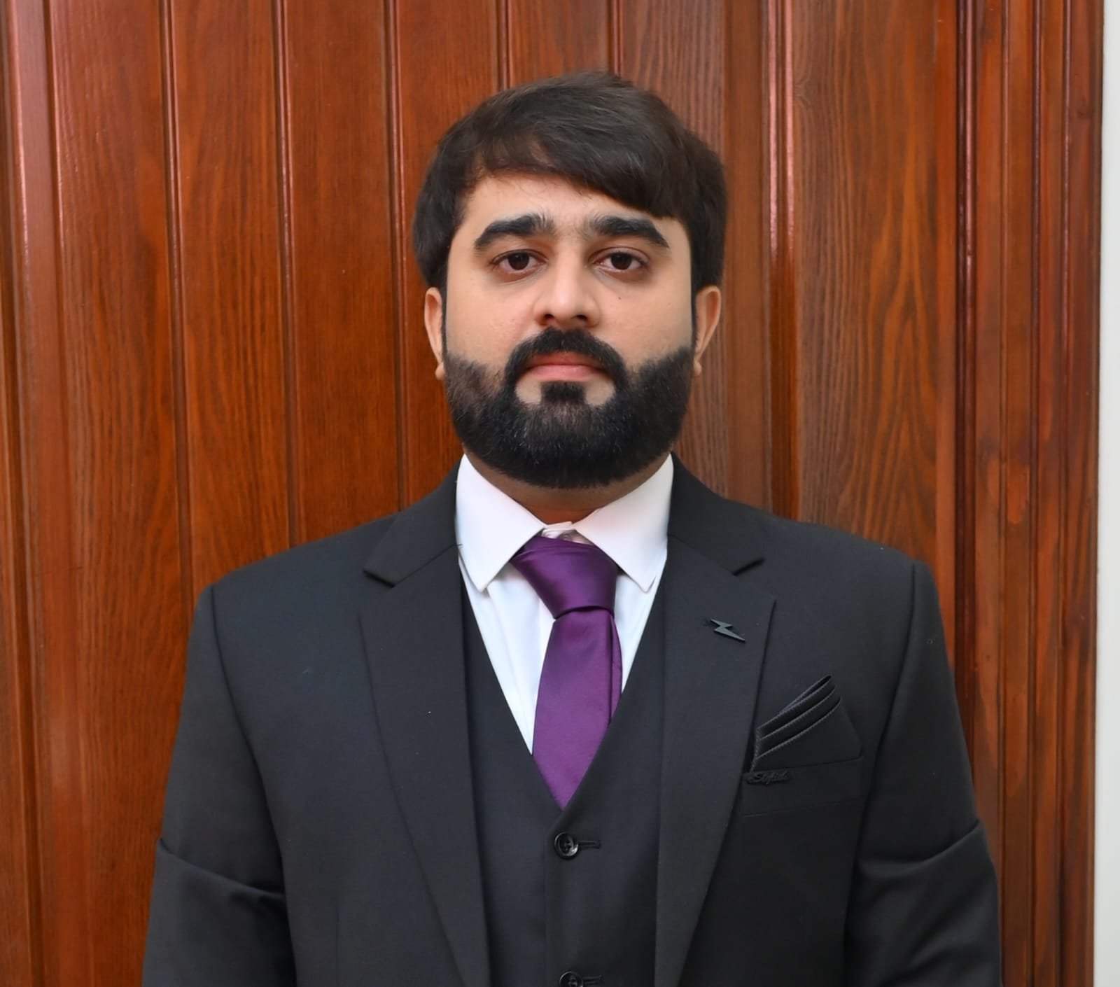 Dr. Ibtesaam Nabi