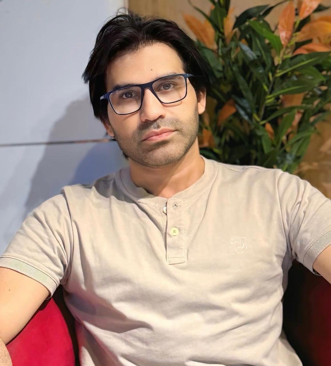 Dr. Luqman Nazir
